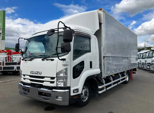 いすゞ フォワード 中型/増トン ウイング パワーゲート ベッド の中古トラック【車両No.153872】