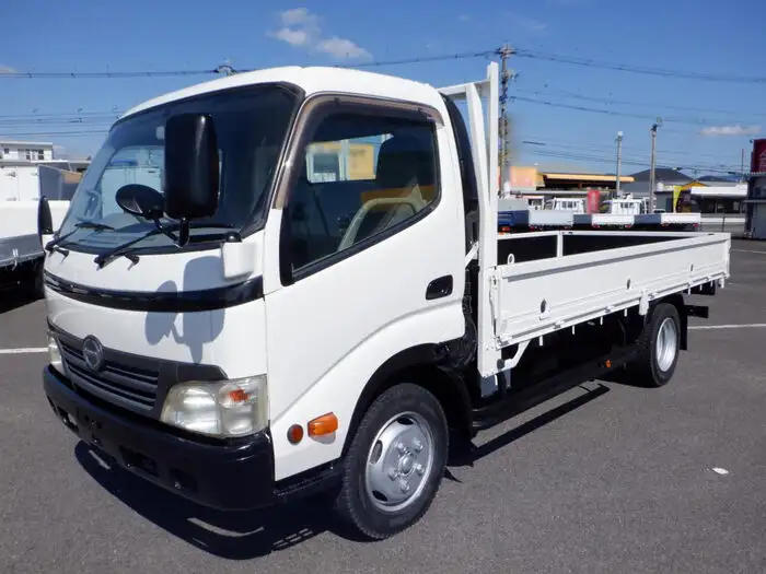 日野 デュトロ 小型 平ボディ BKG-XZU454M H22 の中古トラック【車両No.154357】