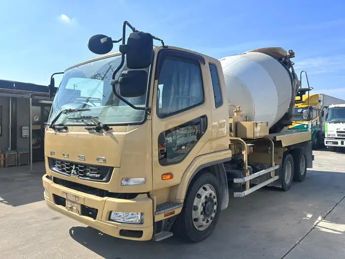 三菱 ファイター 中型/増トン ミキサー・ポンプ ベッド QDG-FQ62F の中古トラック【車両No.155108】
