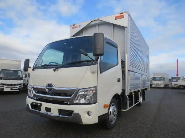 日野 デュトロ 小型 ウイング 2RG-XZU710M R5 の中古トラック【車両No.156193】
