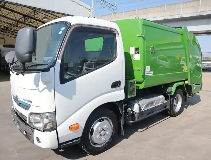 日野 デュトロ 小型 パッカー車 巻き込み式 回転ダンプ式 の中古トラック【車両No.156708】