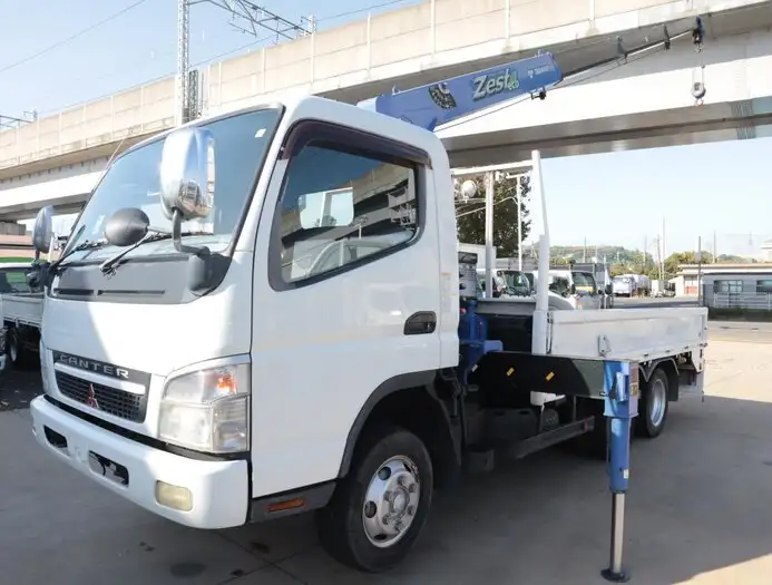 三菱 キャンター 小型 クレーン付 床鉄板 エアサス の中古トラック【車両No.156705】