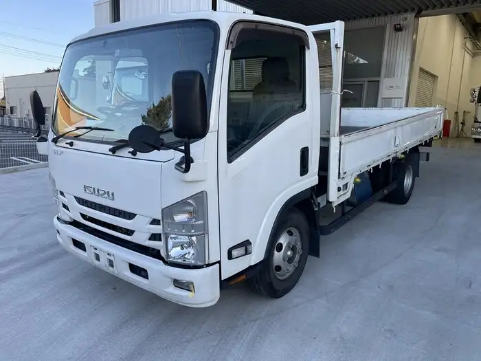 いすゞ エルフ 小型 平ボディ   の中古トラック【車両No.157431】