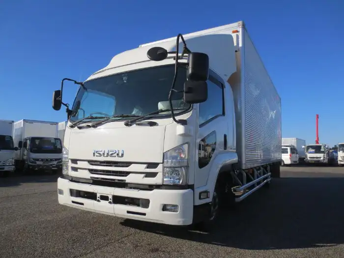 いすゞ フォワード 中型/増トン アルミバン エアサス ベッド の中古トラック【車両No.157062】