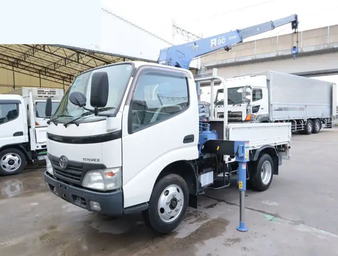 トヨタ トヨエース 小型 クレーン付 3段 ラジコン の中古トラック【車両No.157971】