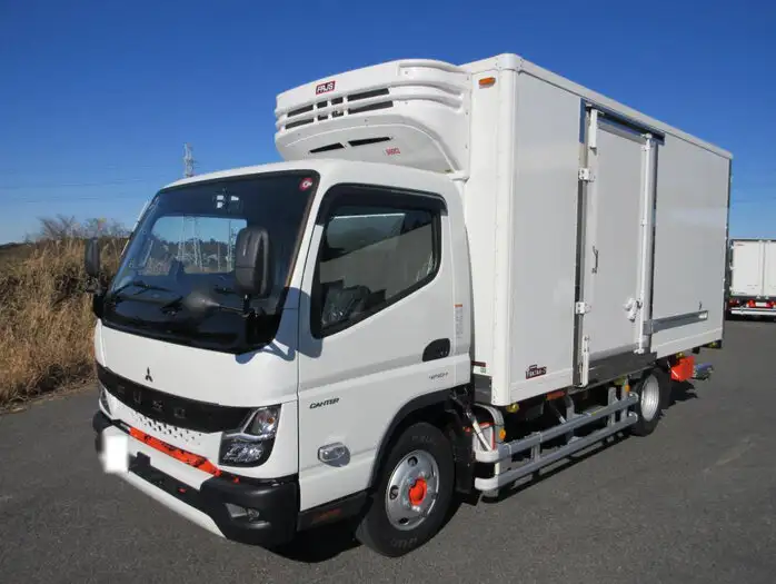 三菱 キャンター 小型 冷凍冷蔵 低温 パワーゲート の中古トラック【車両No.158360】