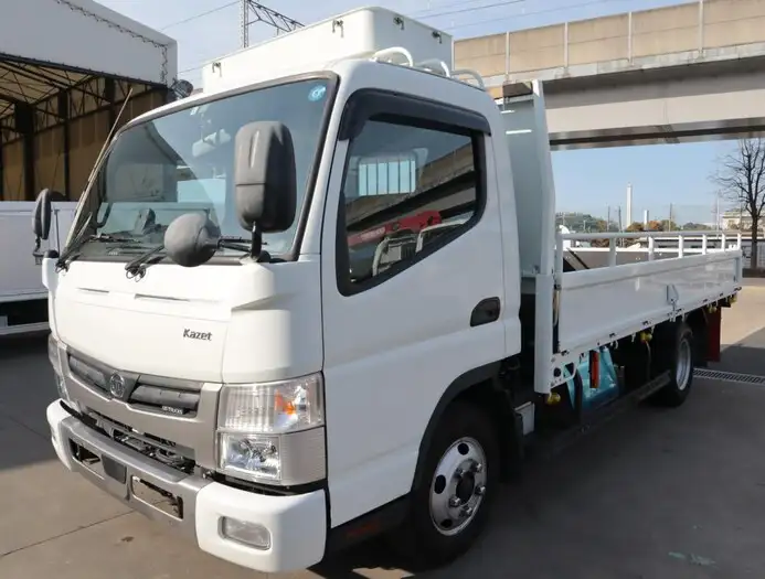日産 アトラス 小型 平ボディ 床鉄板 2RG-FEB5Y の中古トラック【車両No.159517】