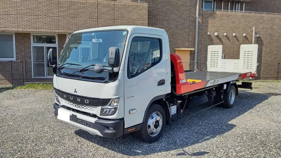 三菱 キャンター 小型 車両重機運搬 ラジコン ウインチ の中古トラック【車両No.159556】