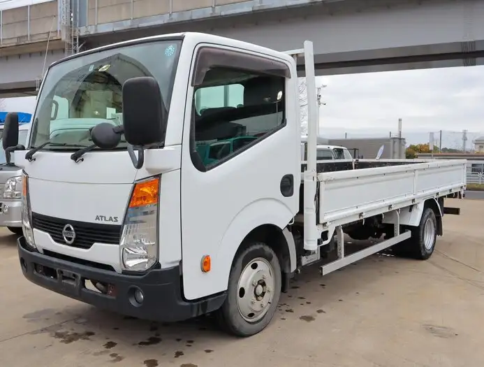 日産 アトラス 小型 平ボディ SKG-TZ3F24 H27 の中古トラック【車両No.160224】