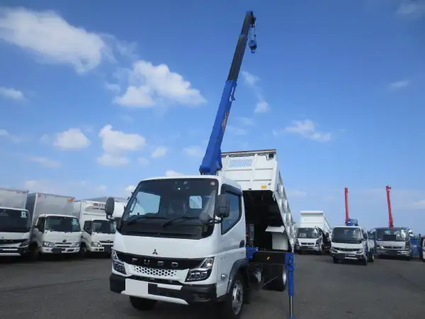 三菱 キャンター 小型 ダンプ クレーン付き 2PG-FEA80 の中古トラック【車両No.161263】