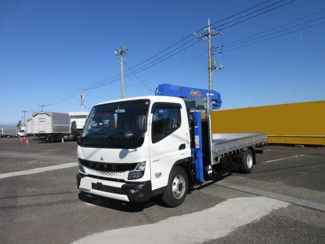 三菱 キャンター 小型 車両重機運搬 4段クレーン ラジコン の中古トラック【車両No.162482】