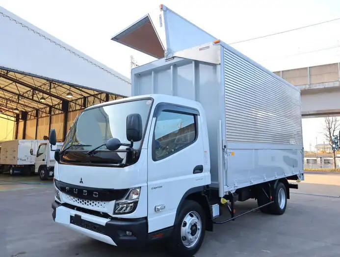 三菱 キャンター 小型 ウイング 2RG-FEB80 R5 の中古トラック【車両No.162955】
