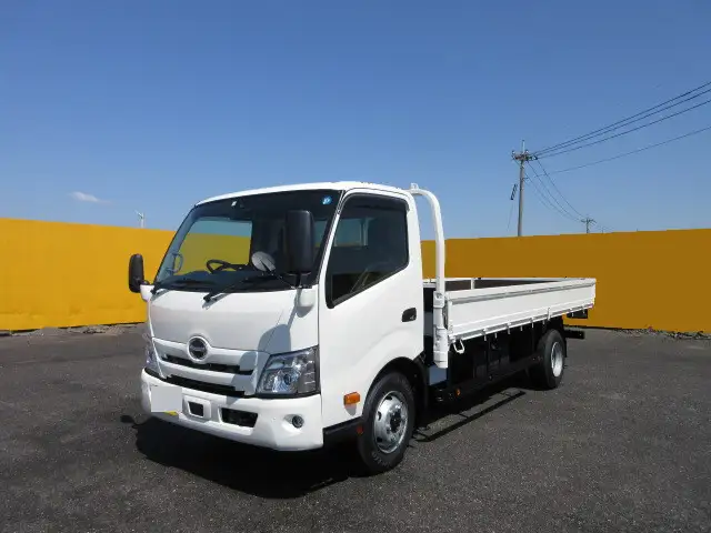 日野 デュトロ 小型 平ボディ 2KG-XZU720M R5 の中古トラック【車両No.163797】