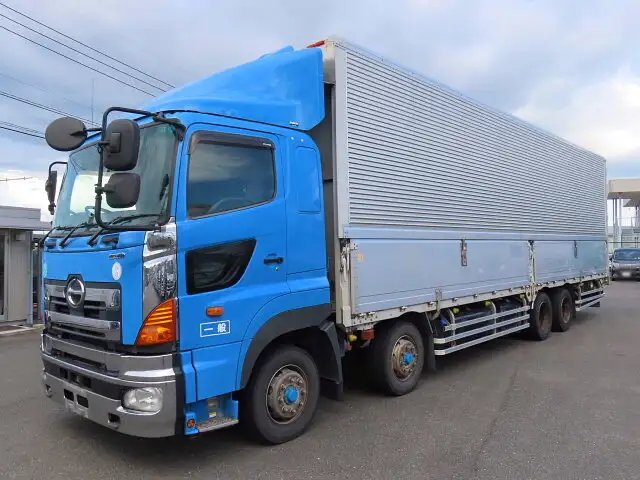 日野 プロフィア 大型 ウイング エアサス ベッド の中古トラック【車両No.148916】