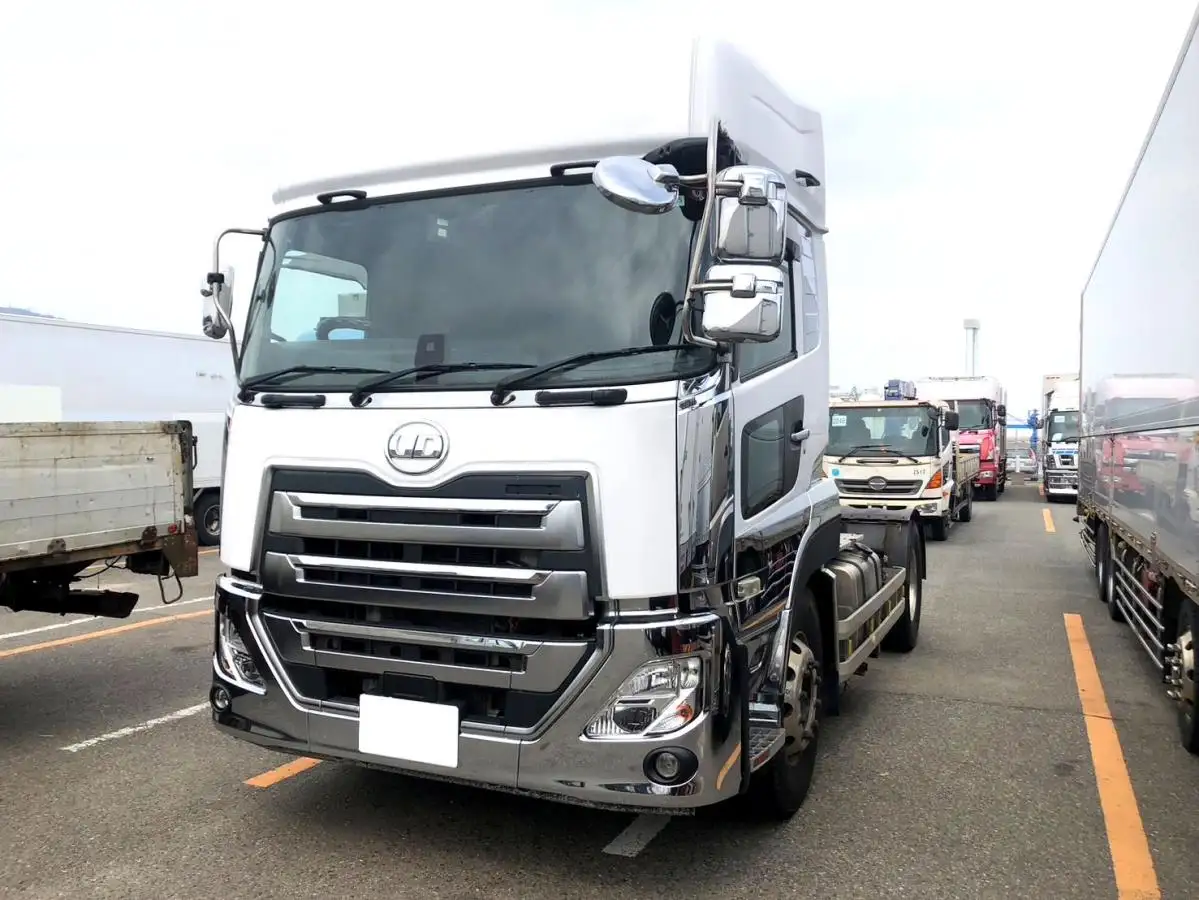 日産UD クオン 大型 トラクター ハイルーフ 1デフ の中古トラック【車両No.165162】