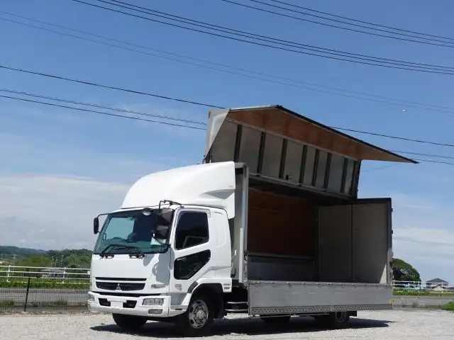 三菱 ファイター 中型/増トン ウイング エアサス ベッド の中古トラック【車両No.165319】