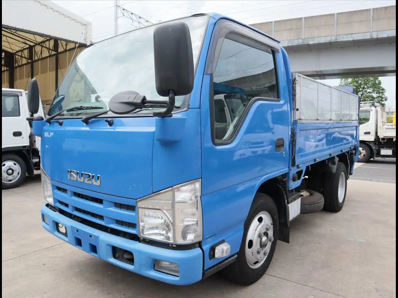 いすゞ エルフ 小型 平ボディ パワーゲート 床鉄板 の中古トラック【車両No.166163】