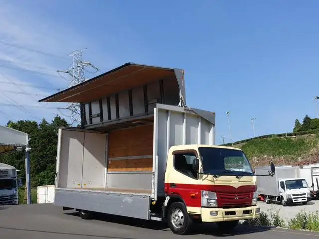 三菱 キャンター 小型 ウイング TPG-FED90 H28 の中古トラック【車両No.166317】