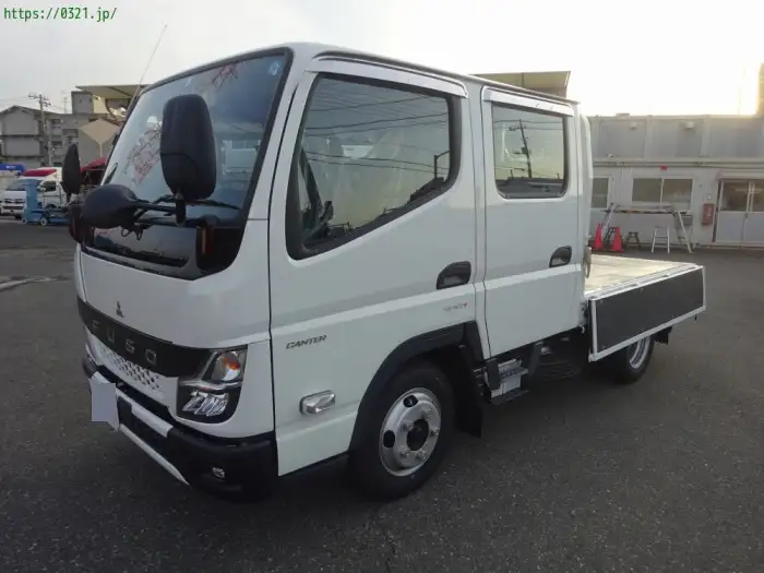 三菱 キャンター 小型 平ボディ Wキャブ 2RG-FBA20 の中古トラック【車両No.166142】