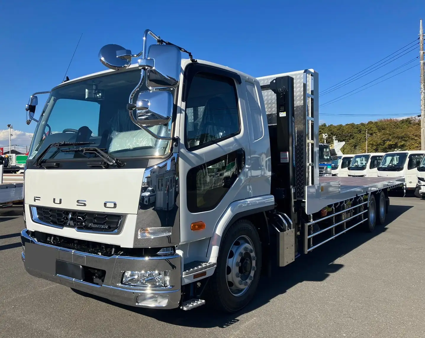 三菱 ファイター 中型/増トン 車両重機運搬 ラジコン ウインチ の中古トラック【車両No.166646】