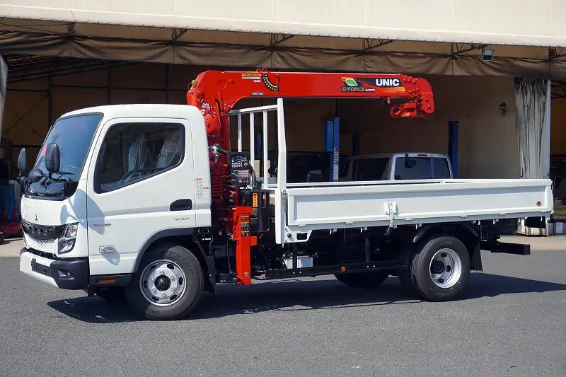 三菱 キャンター 小型 クレーン付 4段 ラジコン の中古トラック【車両No.166906】