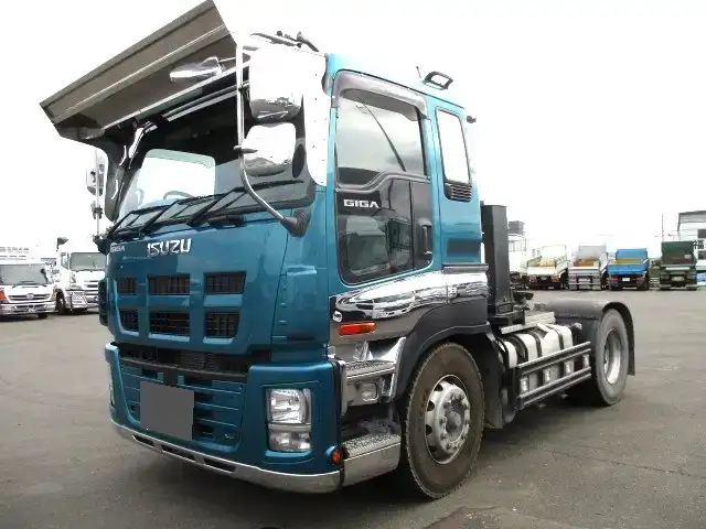 いすゞ ギガ 大型 トラクター 1デフ ベッド の中古トラック【車両No.167420】