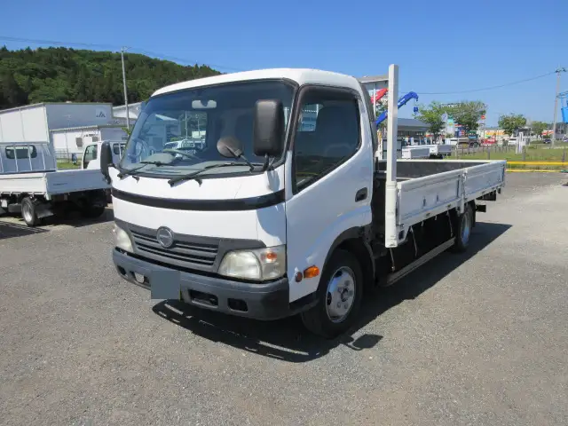 日野 デュトロ 小型 平ボディ BKG-XZU454M H22 の中古トラック【車両No.167845】
