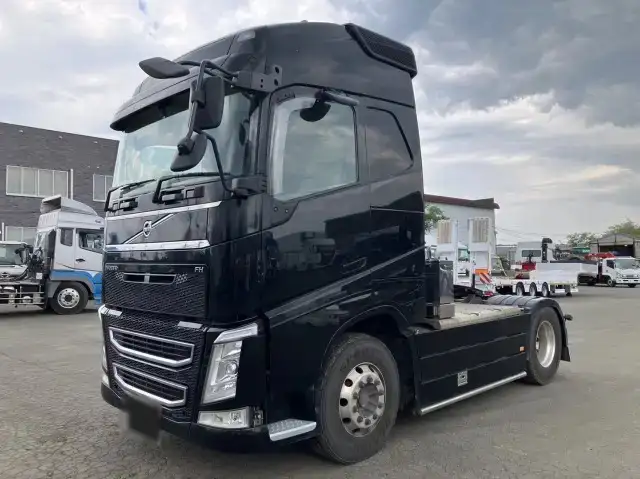ボルボ トラック 大型 トラクター ハイルーフ 1デフ の中古トラック【車両No.167899】