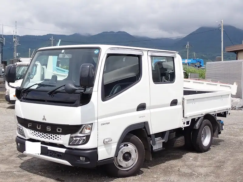 三菱 キャンター 小型 平ボディ Wキャブ 2RG-FBA20 の中古トラック【車両No.168383】