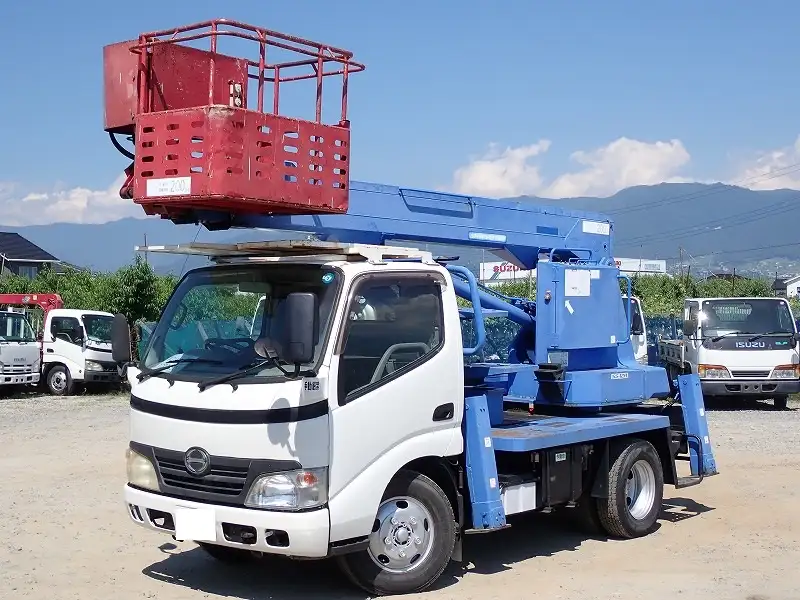 トヨタ コースター 小型 高所・建柱車 高所作業車 BDG-XZU304E の中古トラック【車両No.168803】