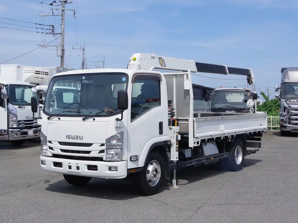 いすゞ エルフ 小型 クレーン付 3段 ラジコン の中古トラック【車両No.169720】