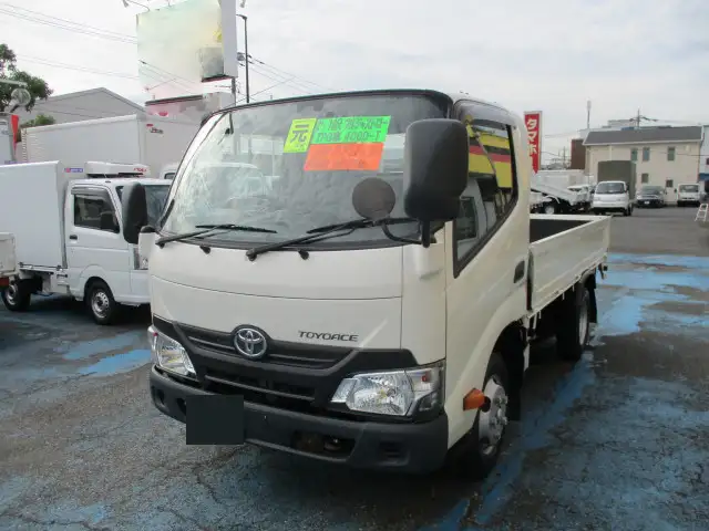 トヨタ トヨエース 小型 平ボディ 床鉄板 TPG-XZC605 の中古トラック【車両No.170230】