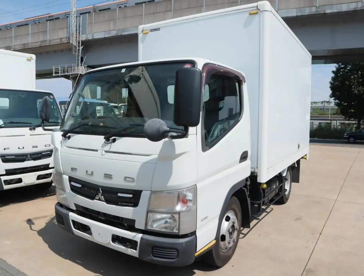 三菱 キャンター 小型 冷凍冷蔵 保冷 3枚観音 の中古トラック【車両No.170027】