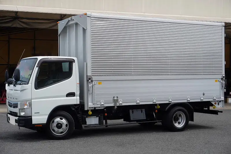三菱 キャンター 小型 ウイング TPG-FEA50 H30 の中古トラック【車両No.170574】