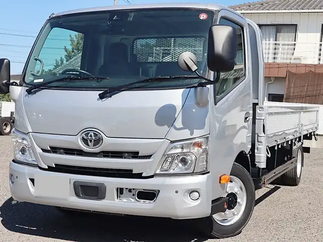トヨタ トヨエース 小型 平ボディ 床鉄板 2KG-XZU722 の中古トラック【車両No.171729】