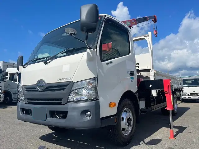 日野 デュトロ 小型 クレーン付 3段 ラジコン の中古トラック【車両No.171867】
