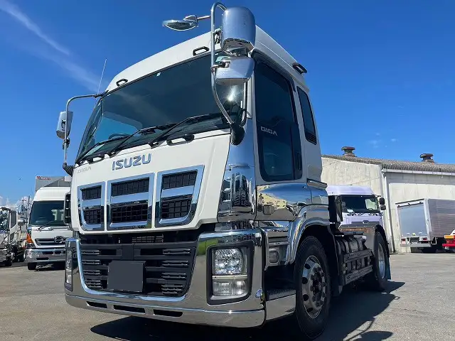 いすゞ ギガ 大型 トラクター ハイルーフ 1デフ の中古トラック【車両No.171839】