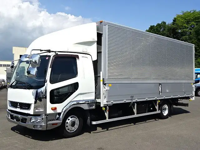 三菱 ファイター 中型/増トン ウイング エアサス ベッド の中古トラック【車両No.172141】