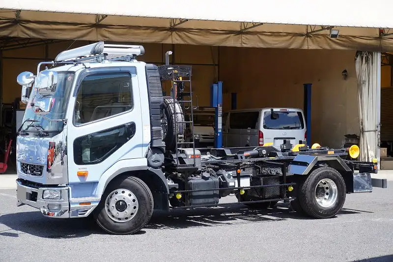 三菱 ファイター 中型/増トン アームロール ツインホイスト 2KG-FK72F の中古トラック【車両No.172222】