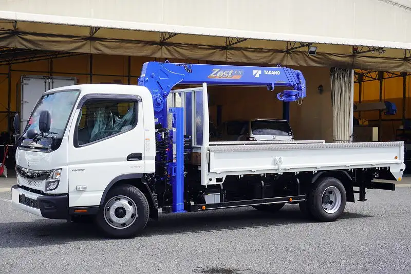 三菱 キャンター 小型 車両重機運搬 4段クレーン ラジコン の中古トラック【車両No.172653】