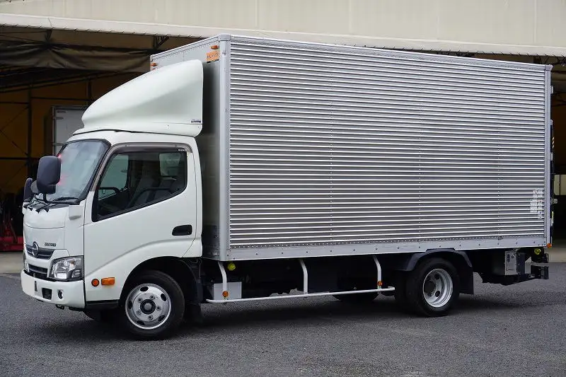 日野 デュトロ 小型 アルミバン パワーゲート TKG-XZU655M の中古トラック【車両No.172665】