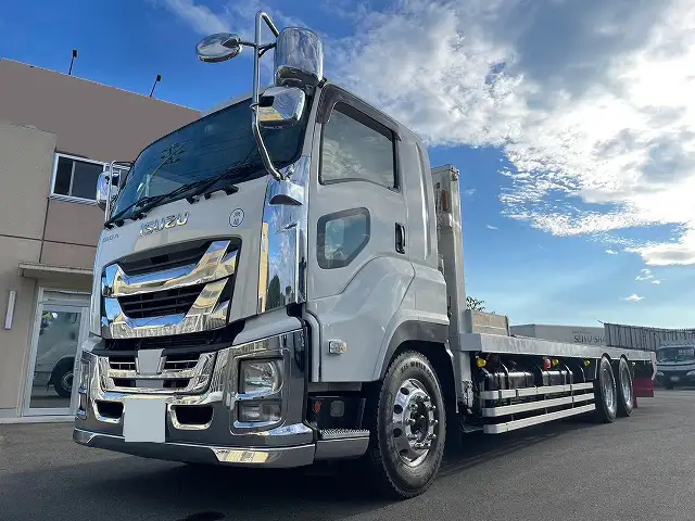 いすゞ ギガ 大型 車両重機運搬 ラジコン ウインチ の中古トラック【車両No.173294】