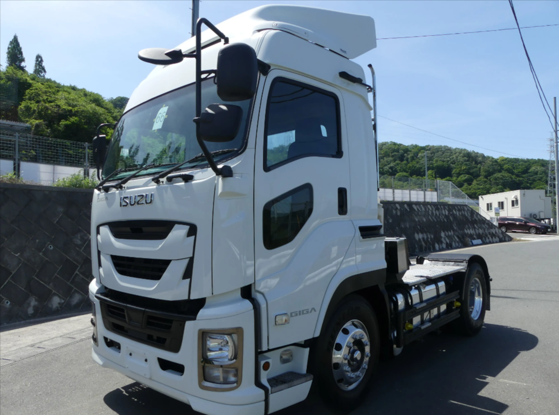 いすゞ ギガ 大型 トラクター ハイルーフ 1デフ の中古トラック【車両No.173425】