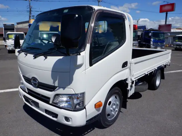 日野 デュトロ 小型 平ボディ 床鉄板 TPG-XZC605M の中古トラック【車両No.173728】