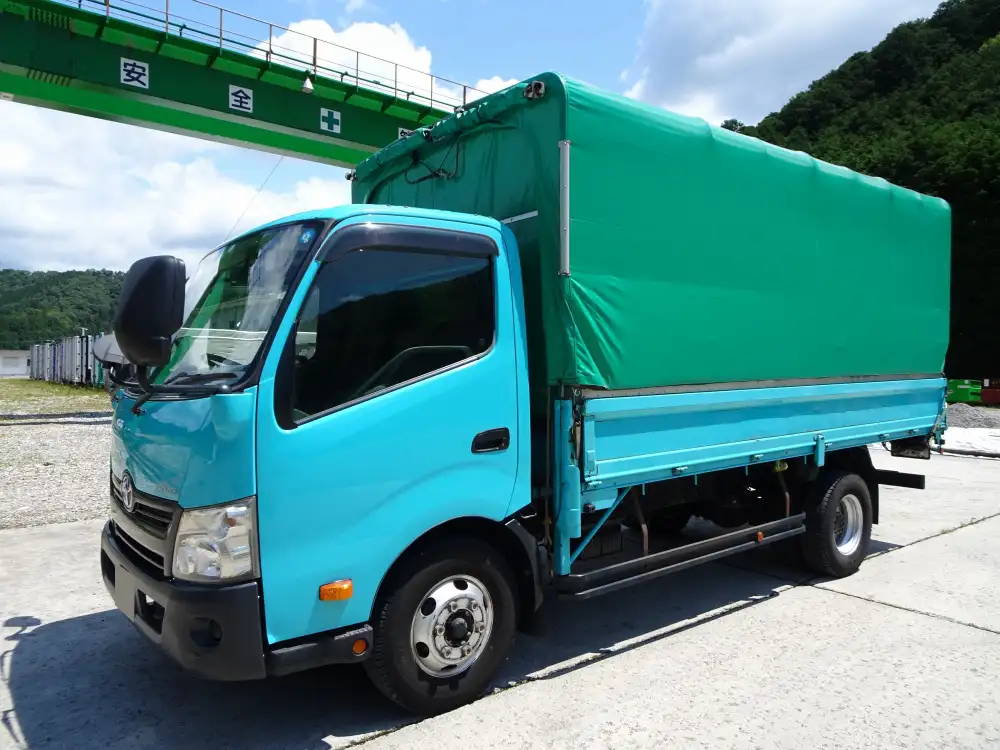 トヨタ ダイナ 小型 ウイング 幌ウイング SKG-XZU710 の中古トラック【車両No.173747】