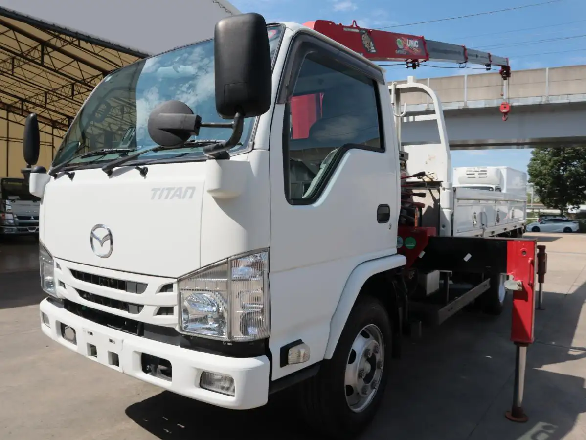 マツダ タイタン 小型 クレーン付 床鉄板 4段 の中古トラック【車両No.173836】