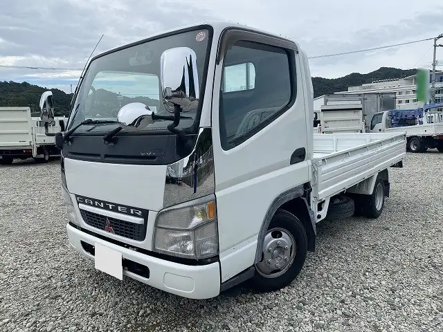 三菱 キャンター 小型 平ボディ KG-FB70AB H14 の中古トラック【車両No.174375】