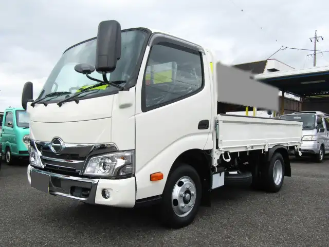 日野 デュトロ 小型 平ボディ 2KG-XZU605M R6 の中古トラック【車両No.174743】