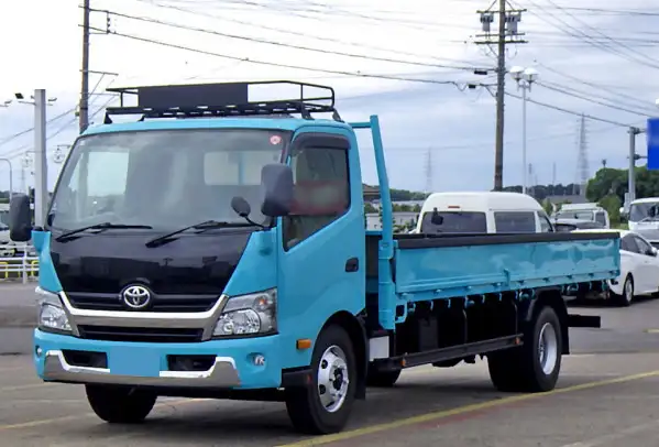 トヨタ ダイナ 小型 平ボディ TKG-XZU730 H27 の中古トラック【車両No.174784】
