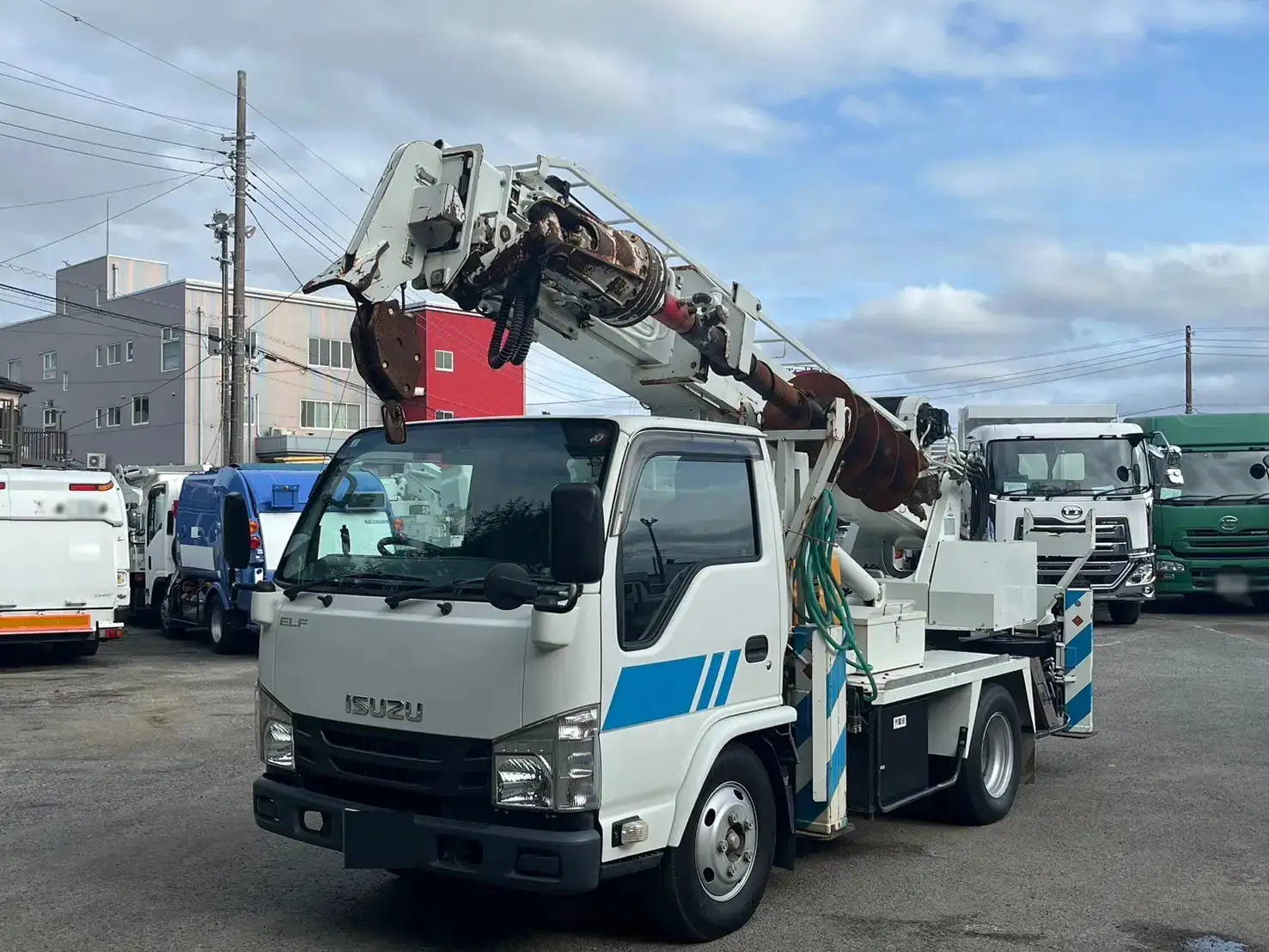 いすゞ エルフ 小型 高所・建柱車 建柱車 TPG-NKR85N の中古トラック【車両No.174537】